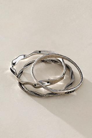 Nita Bracelet Set by Free People in Silver