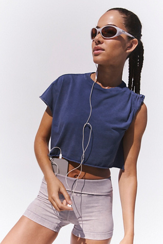 Hot Shot Cropped Tee