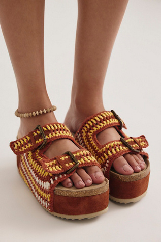 Spring Breaker Flatform Sandals
