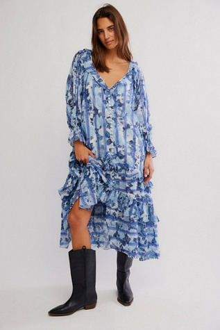Garden Wonders Maxi Dress