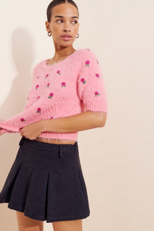 Winter Blooms Pullover