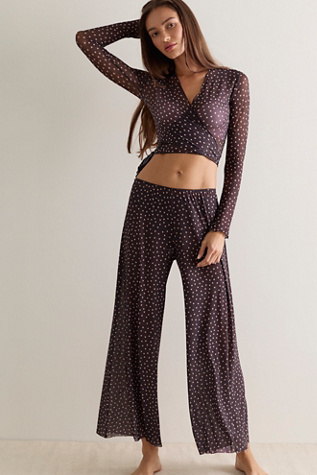 Only Hearts Verona Wrap Set