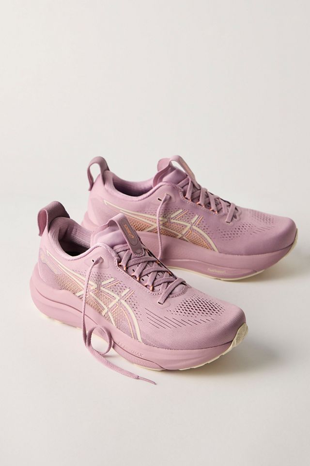 ASICS GEL-Kayano 33 Sneakers #1