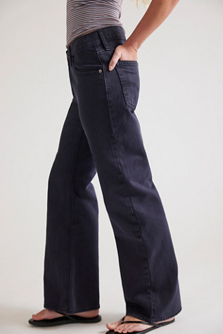 Levi's Loose Boot Jeans