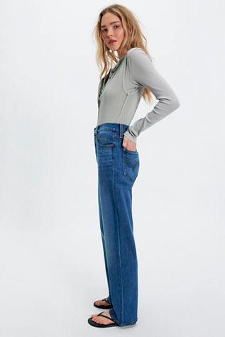 Levi's Ribcage Full Length Jeans at Free People in Dark Wash, Size: 29