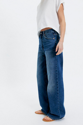 Levi's Ribcage Wide-Leg Jeans - thumbnail 2