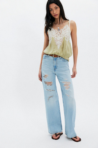 Levi's Ribcage Wide-Leg Jeans