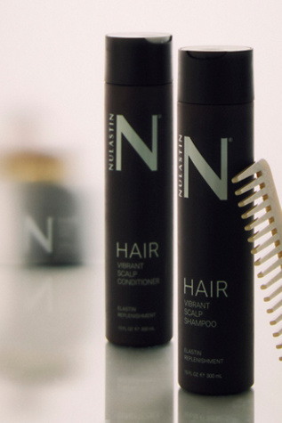 NULASTIN Vibrant Scalp Conditioner at Free People