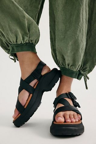 Chaco Cushform Sandals