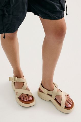 Chaco Cushform Sandals