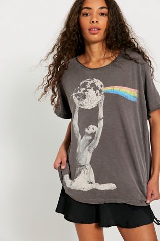 Magnolia Pearl Talking To The Moon Tee | Free People