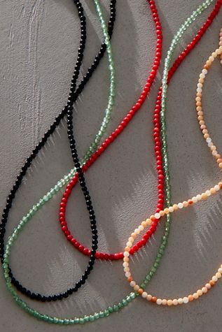 Collier Takara à un seul rang en pierres semi-précieuses