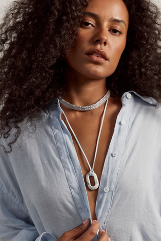 Ariana Ost Joelle Choker at Free People in Saltwater