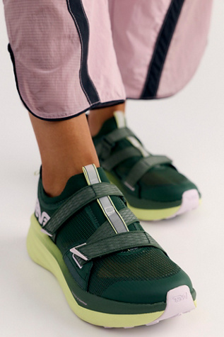 Teva Aventrail Road-2-Trail Sneakers