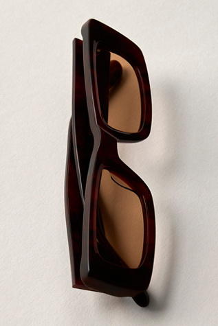 Женские солнцезащитные очки Elisa Johnson Flynn Rectangle Sunglasses, цвет: Тёмно-бордовый / Черепаховый — фото 3