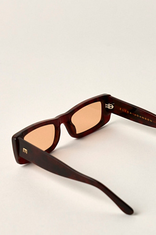 Женские солнцезащитные очки Elisa Johnson Flynn Rectangle Sunglasses, цвет: Тёмно-бордовый / Черепаховый — фото 4