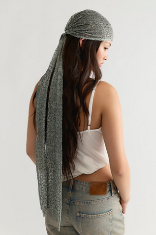 Naoemi Hair Scarf