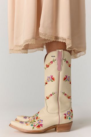 Midsommar Western Boots