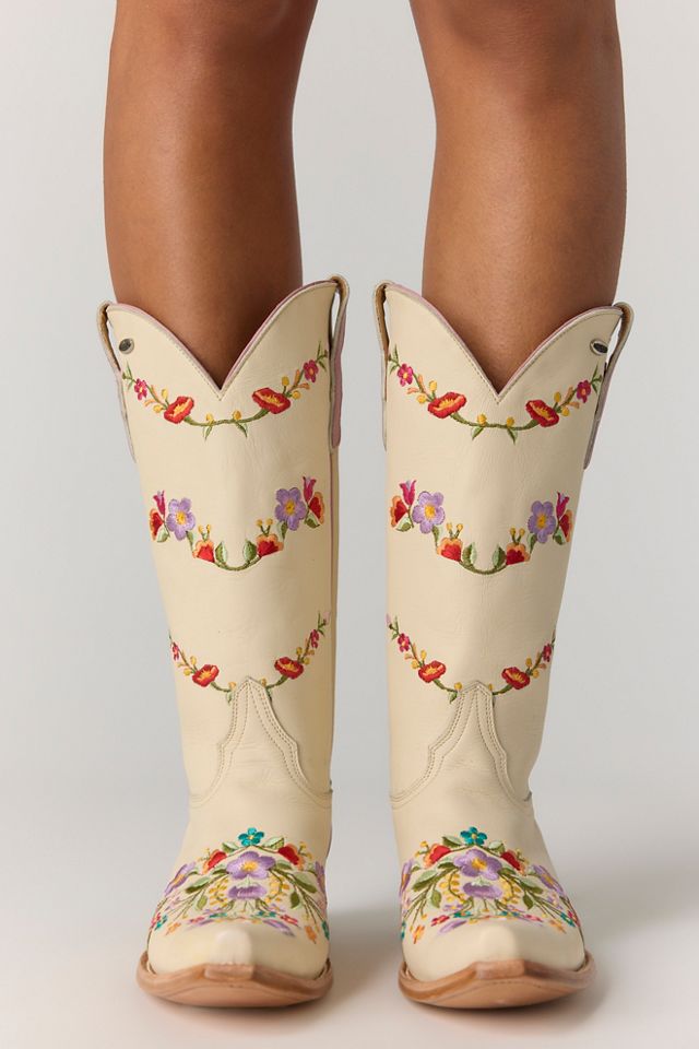 Midsommar Western Boots #1