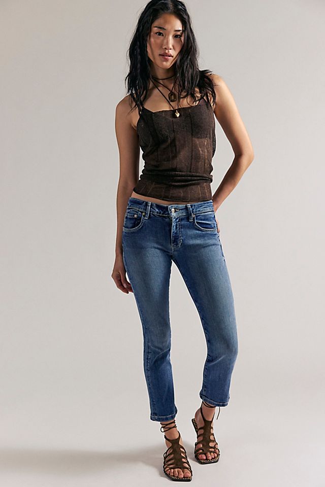 cigarette fit jeans 7 For All Mankind Low in Mankind Explorer Kan Can is designed in Los Angeles USA. Benny High Rise Cigarette Straight