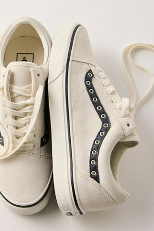 Vans Old Skool Combat Sneakers