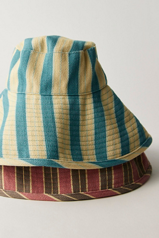 Oversized Washed Bucket Hat