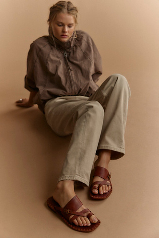 Capeside Toe Loop Sandals by Free People in Brown, Size: US 7