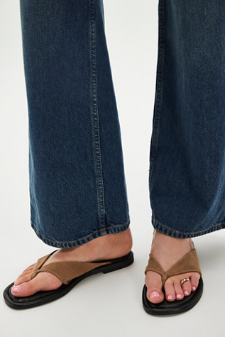 Mirage Thong Sandals