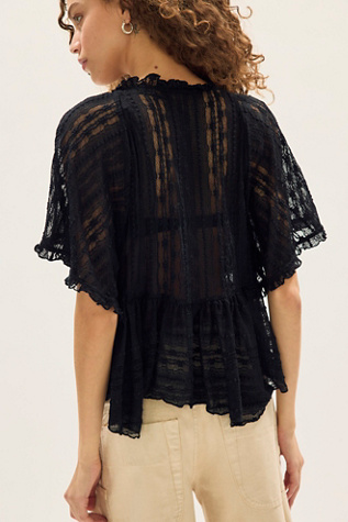 In Your Dreams Lace Top - thumbnail 2