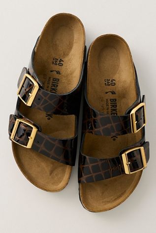 Sandales Arizona à motif croco embossé Birkenstock