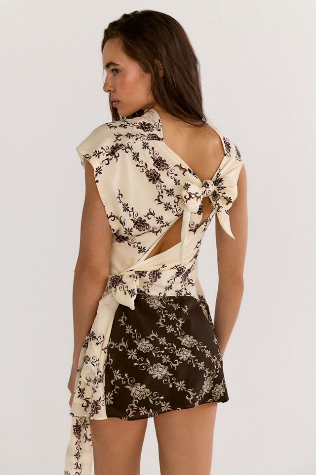 cocktail dress midi with sleeves Clarissa | White Lace Crew-Neck Short-Sleeve Midi Dress