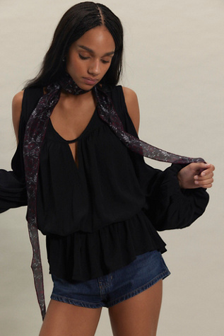 Izzie Cold-Shoulder Blouse
