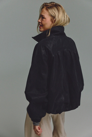 Женская куртка We The Free Chelsea Vegan Suede Funnel-Neck, цвет: Чёрный — фото 3