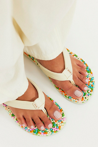Женские сандалии Sanuk x free-est Bubblecush Flip Flops, цвет: Слоновая кость — фото 2