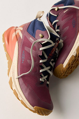 KEEN Targhee Apex Waterproof Hiking Boots