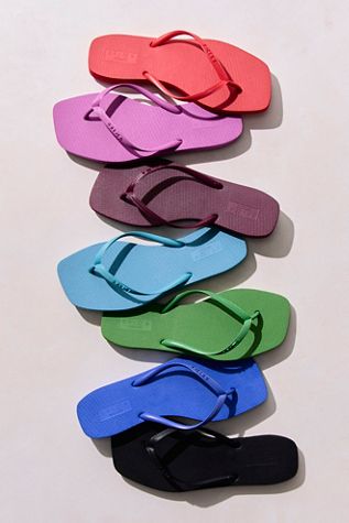 Going Coastal Flip Flops