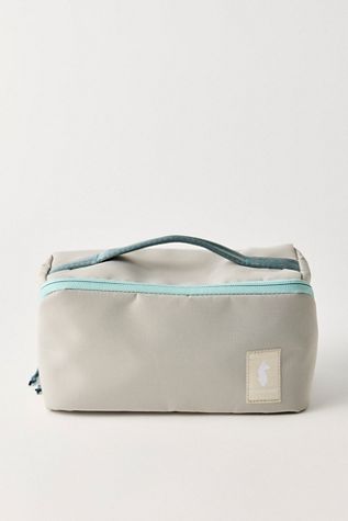 Cotopaxi Viaje Toiletry Kit