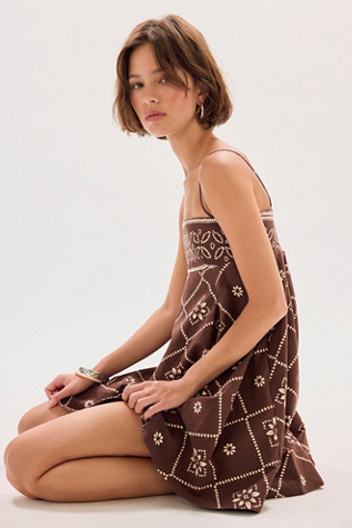 Женское платье Free People Sun Chaser Mini, цвет: Коричневый комбинированный — фото 6