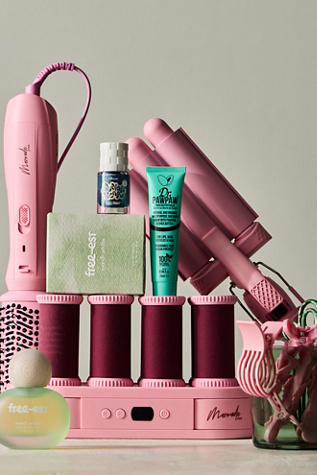 Mermade Hair Mini Pro Waver 1" at Free People in Pink
