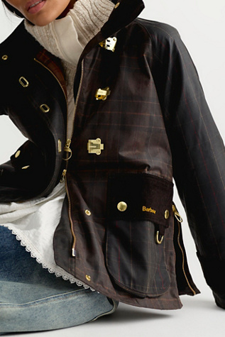 Женская куртка Barbour Hazelwood Checked Waxed Cotton, цвет: Classic — фото 3