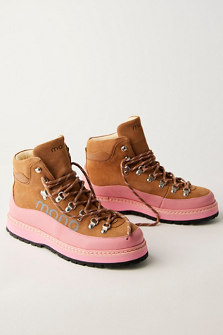 mono Vidda Hiking Boots