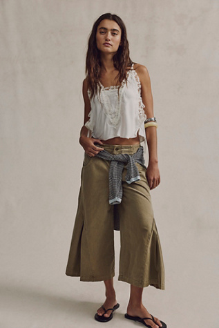 Two Step Crop Chino Pants by Free People in Green, Size: US 0