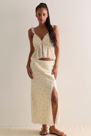 Женская юбка LoveShackFancy Silvia Floral Crepe Maxi Slip, цвет: Лимонный мглистый — фото 3