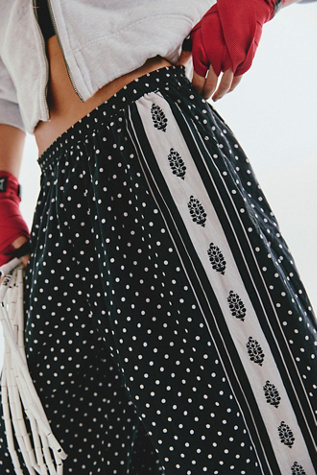 On It Printed Balloon Pants - thumbnail 5