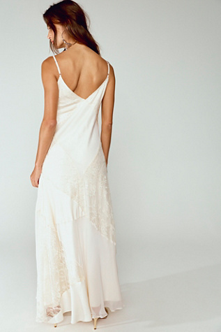 Женское платье Nigel Preston Patch Lace Chiffon Maxi, цвет: Кремовый — фото 2