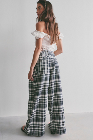 Женские брюки Free People About It Baggy Puckered, цвет: Чёрный комбинированный — фото 2