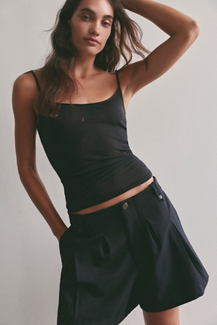 At Bay Trouser Shorts by Free People in Black, Size: US 8