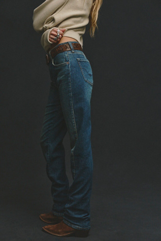 Женские джинсы We The Free Edie High-Rise Tapered, цвет: Синий — фото 3