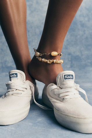 Ariana Ost Arnie Anklet at Free People in Honey