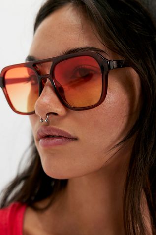 Lele Sadoughi Peggy Sunglasses | Free People UK display picture 2